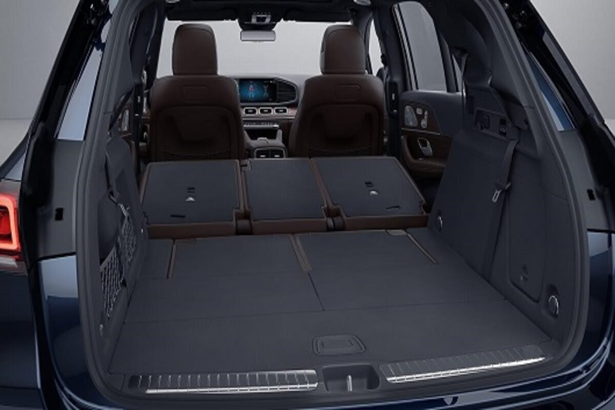 Khoang hành lý Mercedes GLE