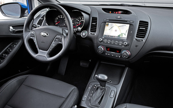 Nội thất Kia Forte 2014